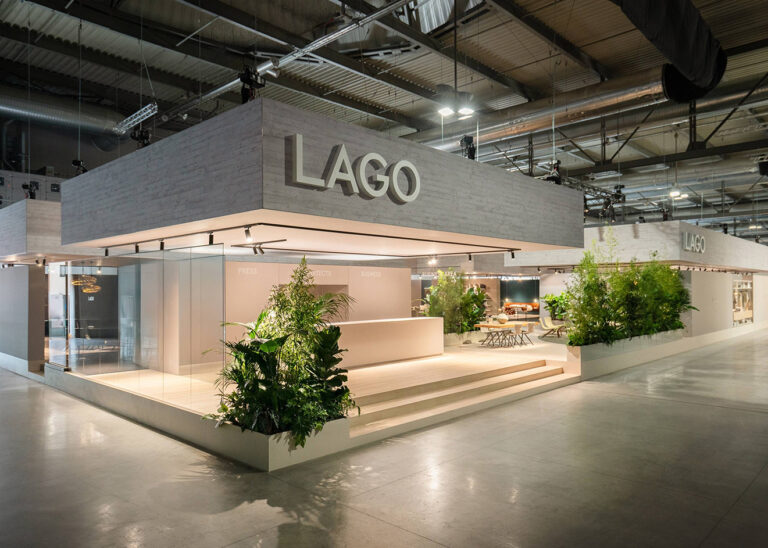 Lago vuelve a brillar en la Feria de Milán